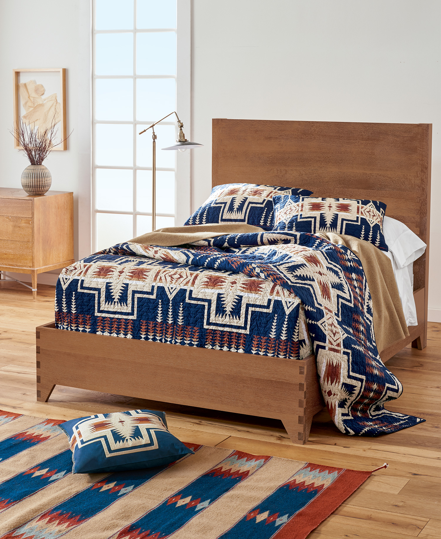 Harding bedding set.
