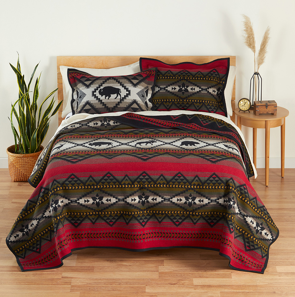 Pendleton Lost Trail bedding group.