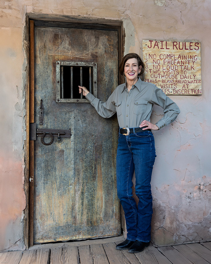 Rali Burleson in jeans and a Pendleton Gambler shirt. 