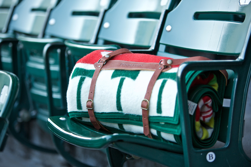 Pendleton_Timbers_blanket_stands